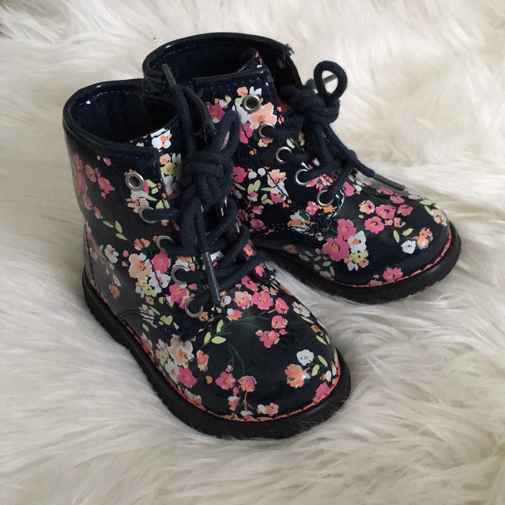 🌸baby girl boots🌸